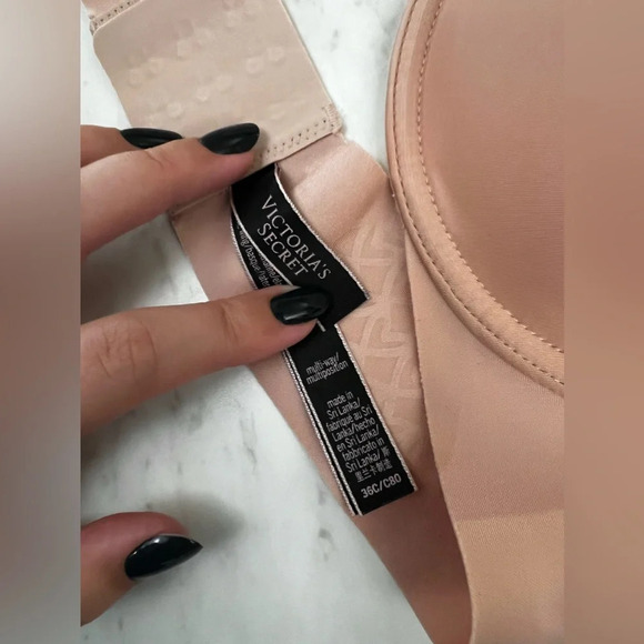 Illusions Lightly  Lined Smooth Strapless Bra - Picture 3 of 3